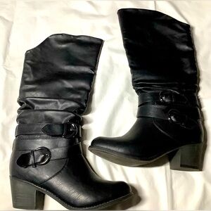 WOMENS BLACK BOOTS SIZE 8.5